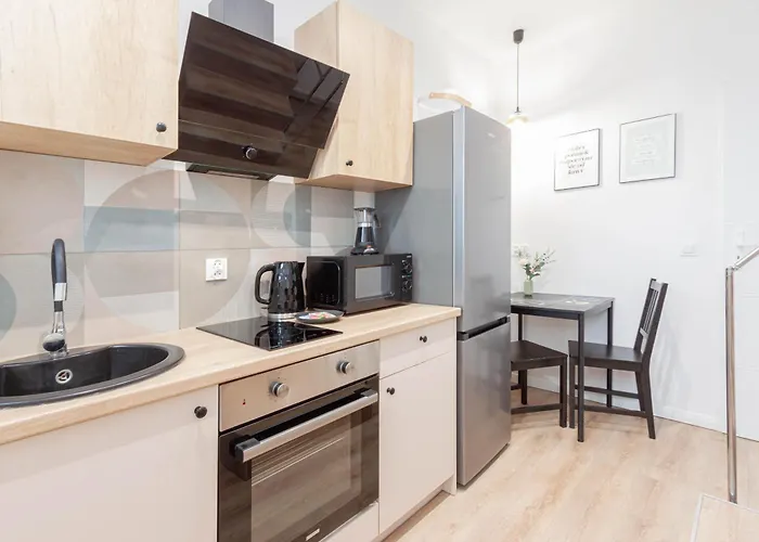 Apartly - 7, Mickiewicza 34 *